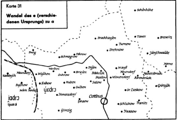  Rozdźělenje pśechada e na a w słowje &rsaquo;wjedro/wjadro&lsaquo; w dolnoserbskich dialektach. K&oacute;rta  jo wuwzeta z monografije Helmuta Faski w&oacute; Wěto&scaron;ojskem dialekśe.  Fośe: Fabian Kaulf&uuml;rst