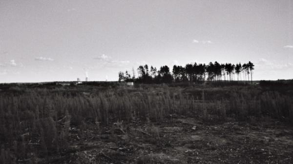 Bog ten Kněz jo stw&oacute;rił Łužycu a cart jo narył brunicu...