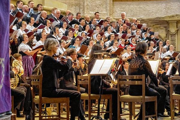 Na předstajenju duchowneho oratorija »Israelowa zrudoba a tróšt« Korle Awgusta Kocora 7. apryla 2019 w Křižnej cyrkwi w Drježdźanach pod nawodom Judit Kubicec  Foto: Hanka Šěnec