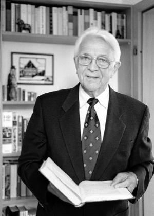 Prof. dr. Hinc Schuster-Šewc (1927–2021)   Foto: archiw SN